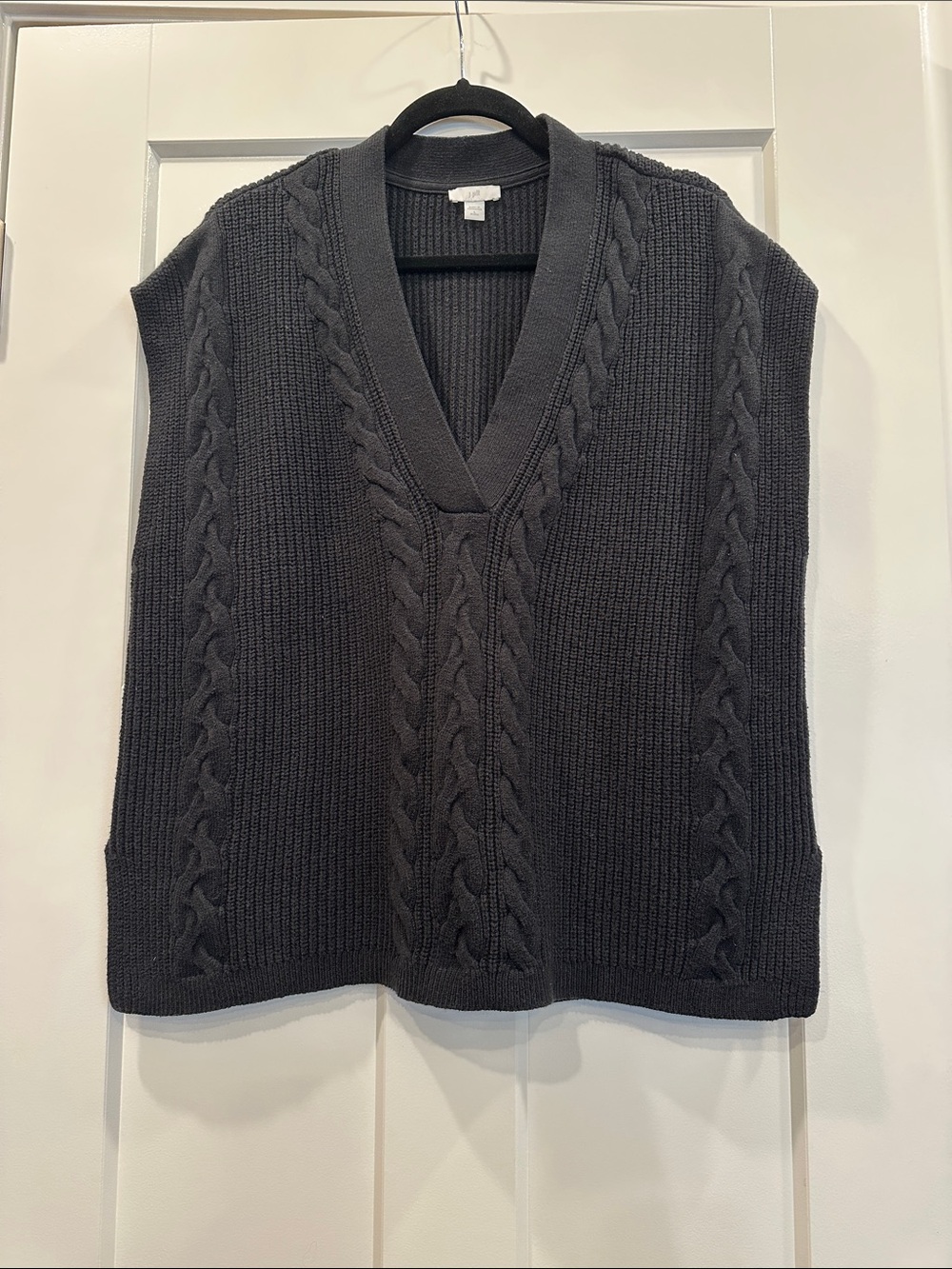 J. Jill Cable-Knit V-Neck Sweater Vest, Petite Large